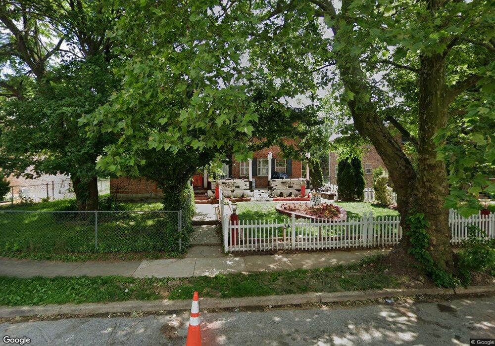 7034 Surrey Dr, Baltimore, MD 21215 - photo 1