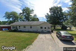 111 Humphrey Dr, Moweaqua, IL 62550