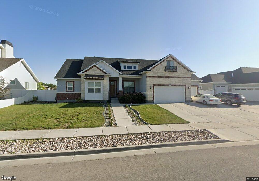 2044 W Bamberger Dr, Riverton, UT 84065 - photo 1