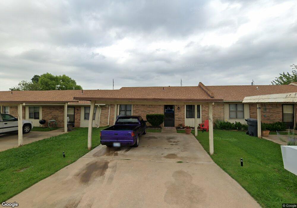 1631 N Cedar Loop, Ardmore, OK 73401 - photo 1