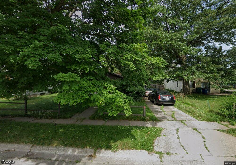 204 Lawrence St, La Porte, IN 46350 - photo 1