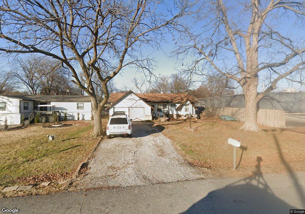 108 W Memphis St, Broken Arrow, OK 74012 - photo 1