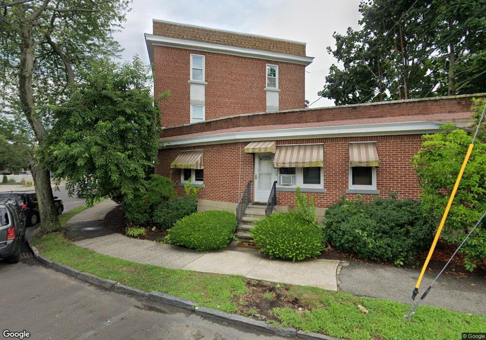 52 Circular Ave, Bridgeport, CT 06605 - photo 1