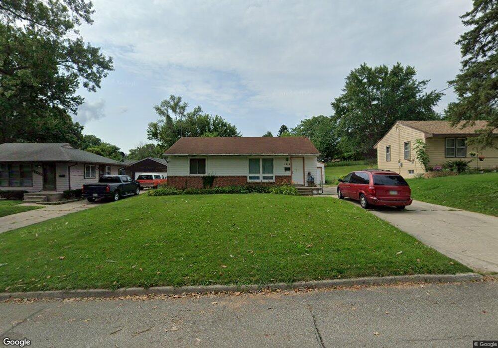 1210 Southlawn Dr, Des Moines, IA 50315 - photo 1