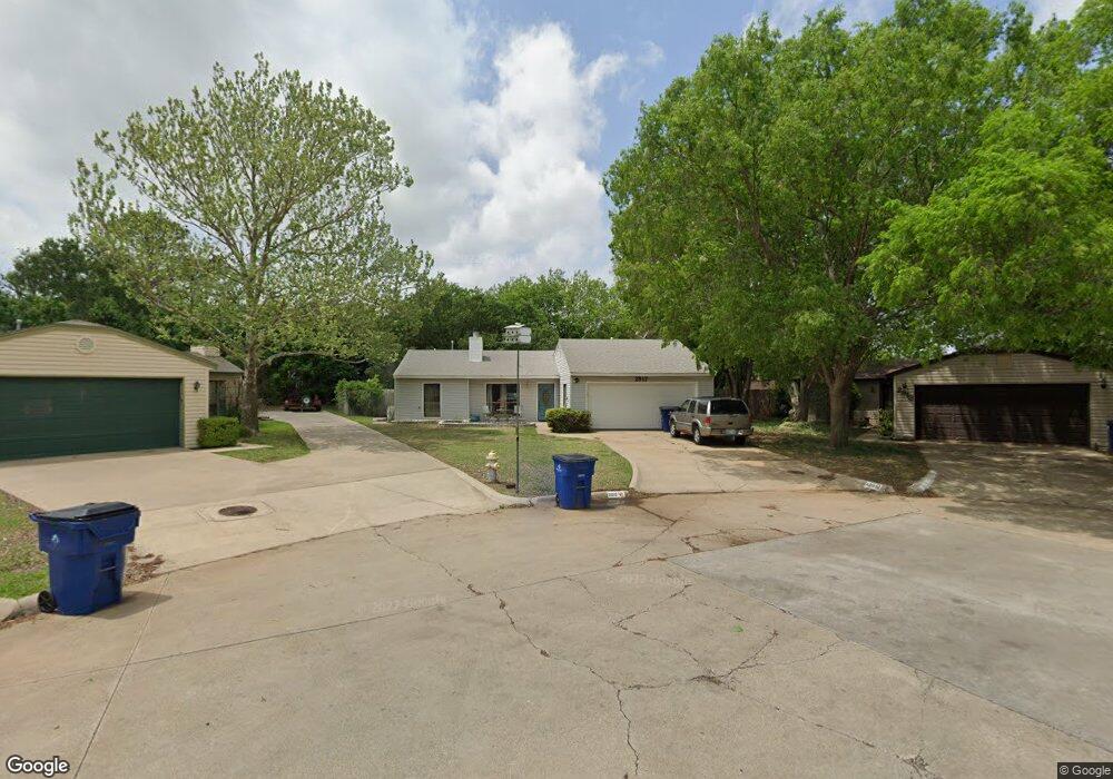 2817 Jennifer Ct, Duncan, OK 73533 - photo 1