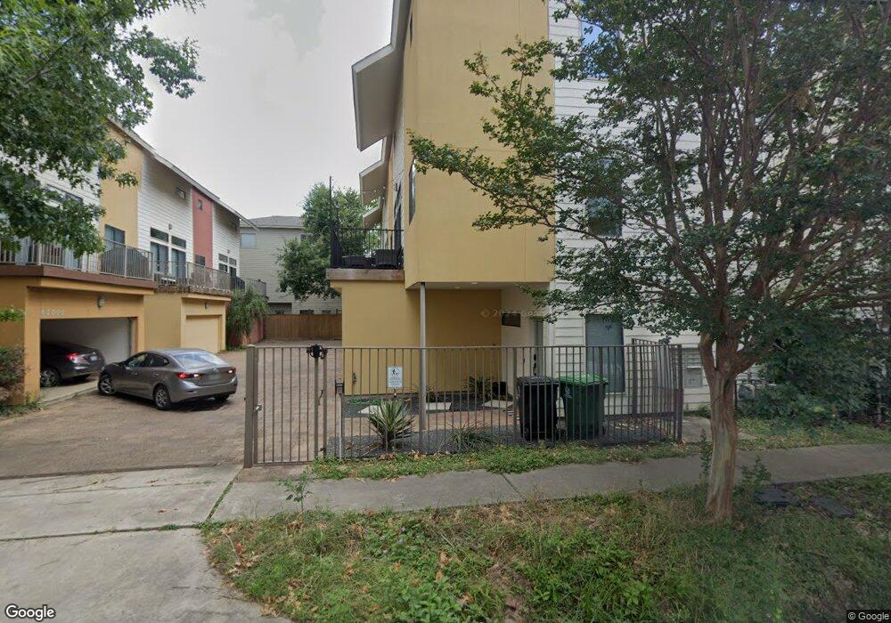4202 Spencer St unit B, Houston, TX 77007 - photo 1