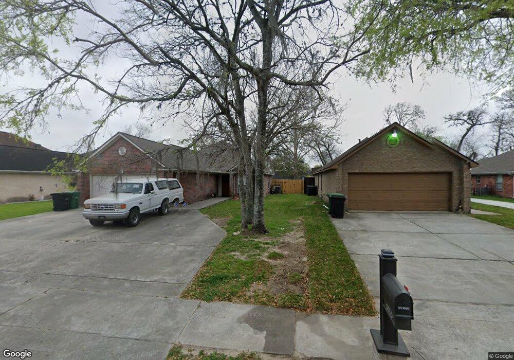 6547 W T c Jester Blvd, Houston, TX 77091 - photo 1