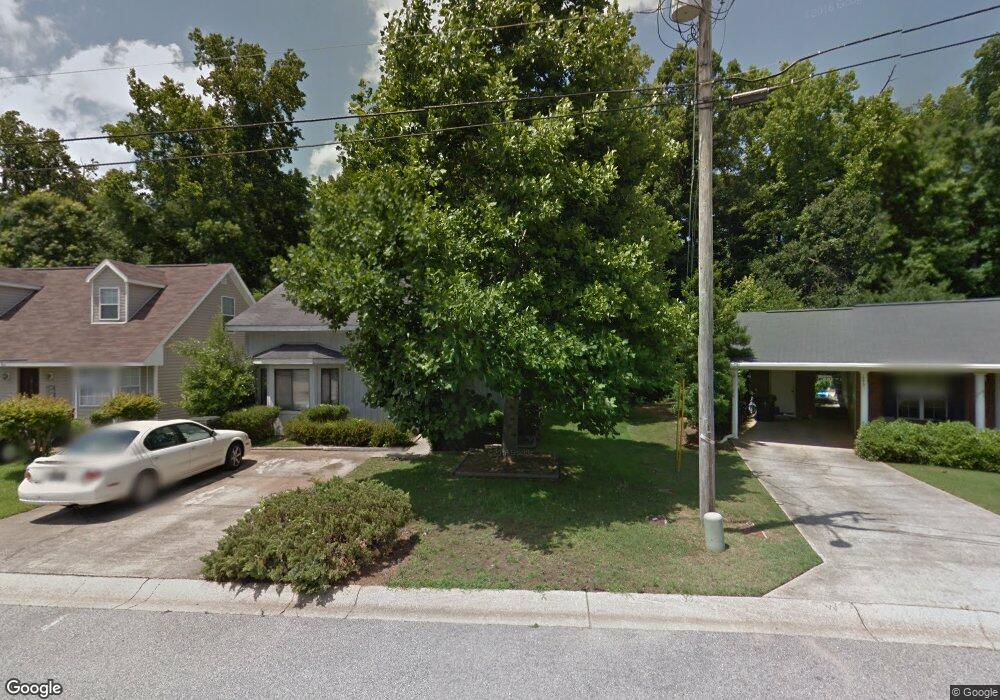 897 Hollins Rd, Auburn, AL 36830 - photo 1