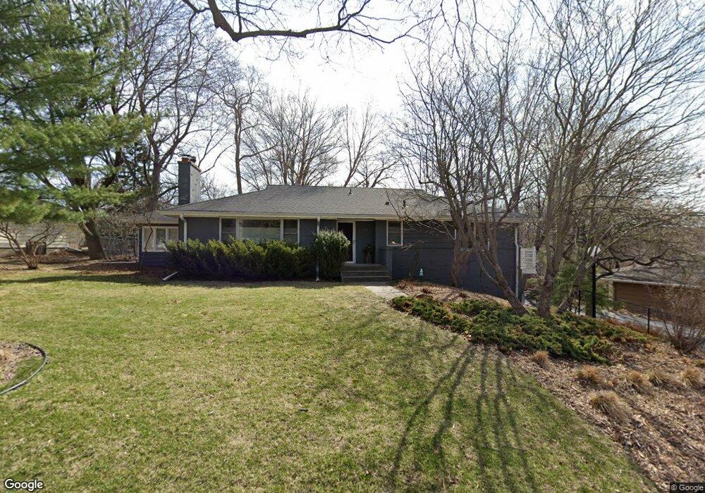 3715 Hazelmoor Place, Minnetonka, MN 55345 - photo 1