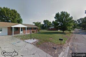 2 Moorland Dr, Granite City, IL 62040