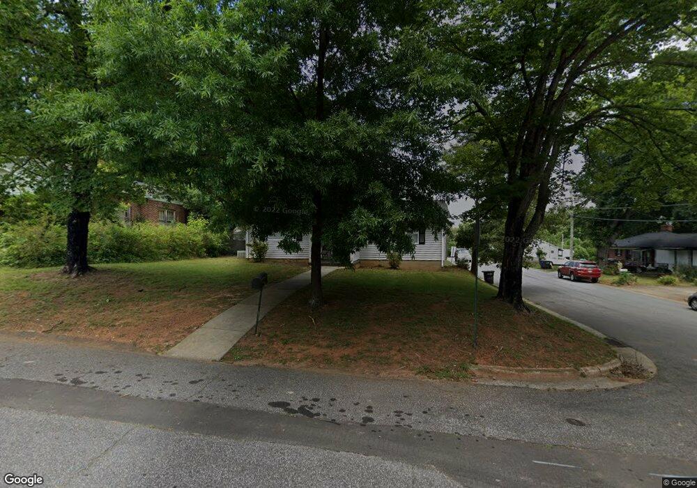 602 Hackett St, Statesville, NC 28677 - photo 1