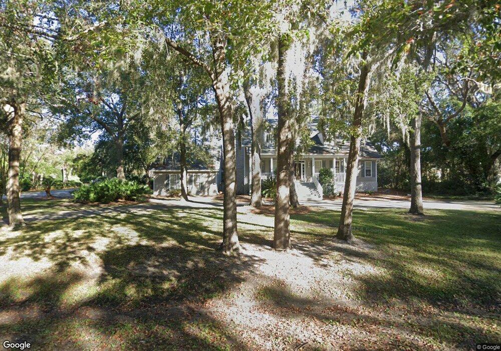 222 Five Pounds Rd, Saint Simons Island, GA 31522 - photo 1