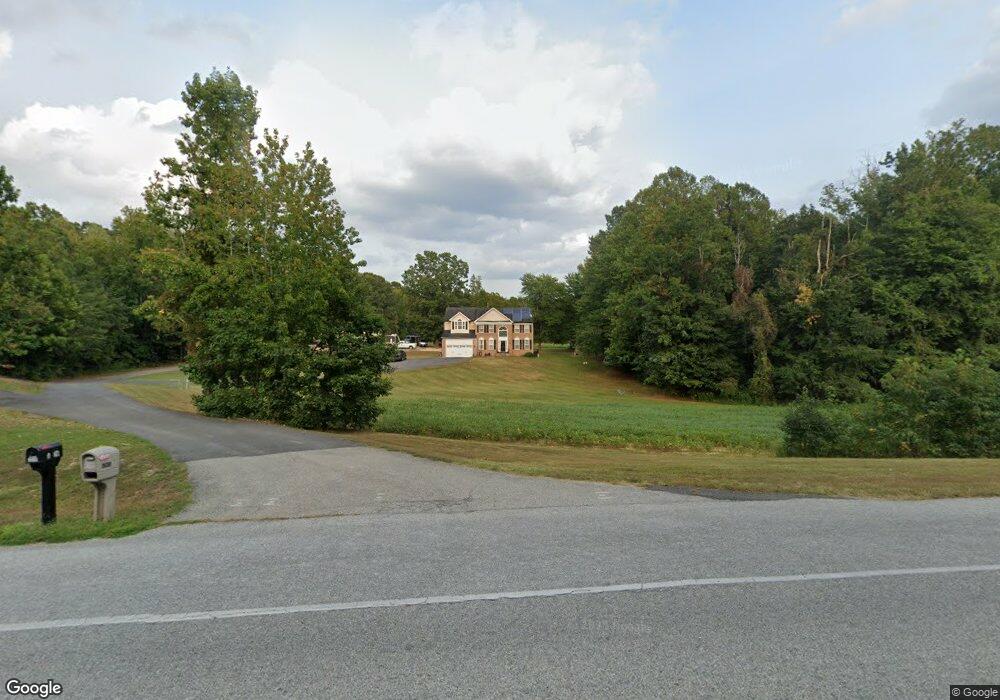 26398 Yowaiski Mill Rd, Mechanicsville, MD 20659 - photo 1