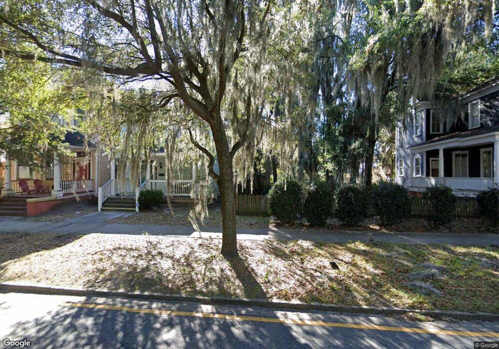 911 E Henry St, Savannah, GA 31401 - photo 1