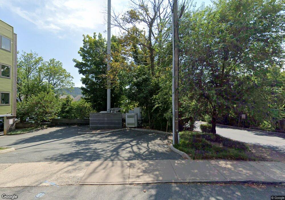 1602 Monticello Ave unit G, Charlottesville, VA 22902 - photo 1