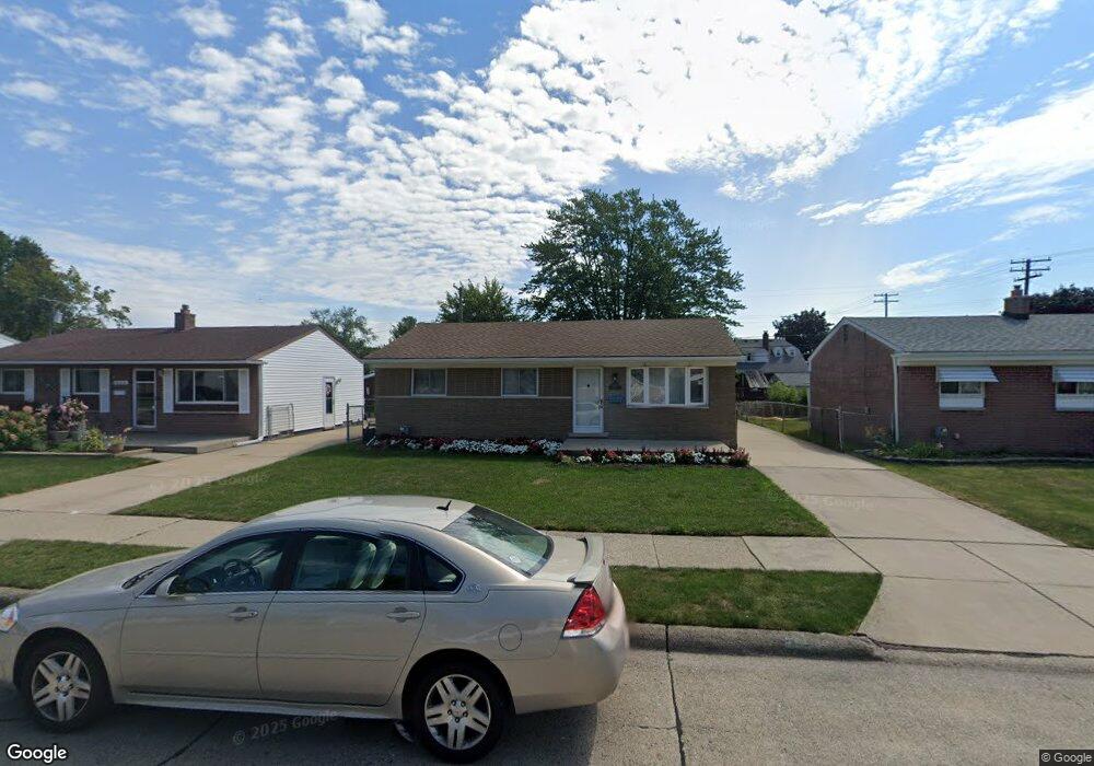 26510 Roberta St, Roseville, MI 48066 - photo 1