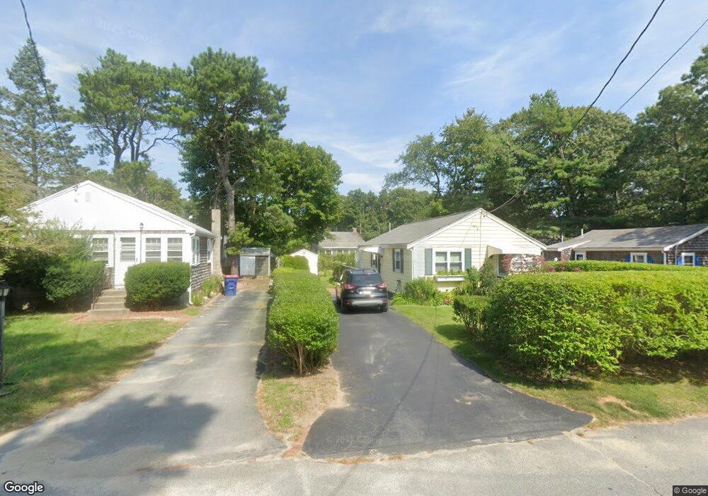 38 Wenonah Rd, Buzzards Bay, MA 02532 - photo 1