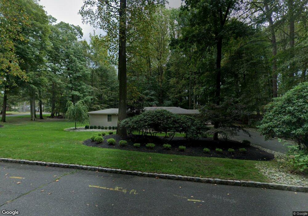 1 Pineglen Rd, Lincroft, NJ 07738 - photo 1