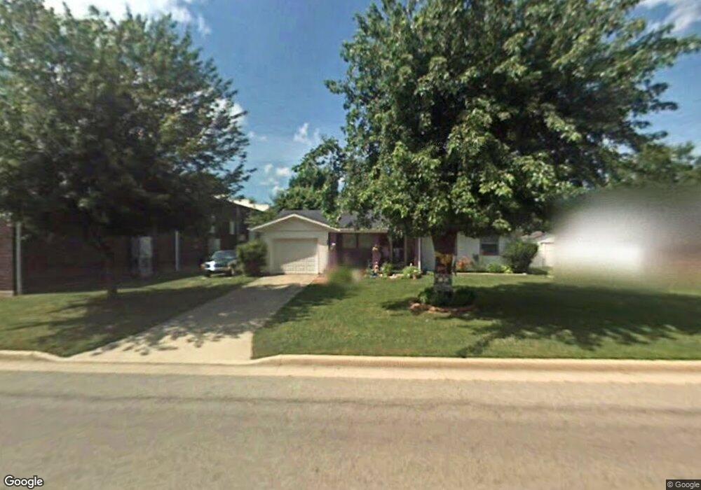 503 E Marion St, Converse, IN 46919 - photo 1