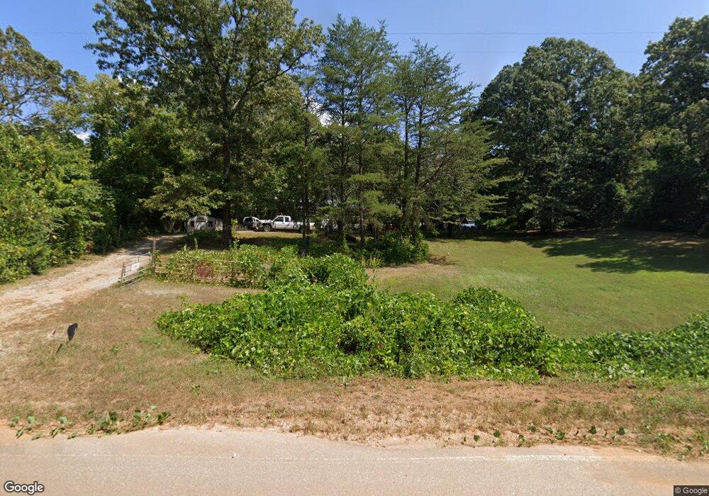 2685 Oak Grove Rd, Walling, TN 38587 - photo 1