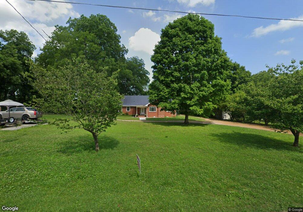 511 Oak St, Manchester, TN 37355 - photo 1
