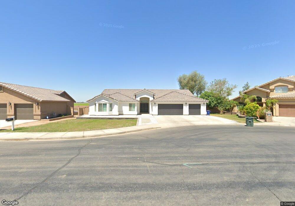 2226 S 46th Way, Yuma, AZ 85364 - photo 1