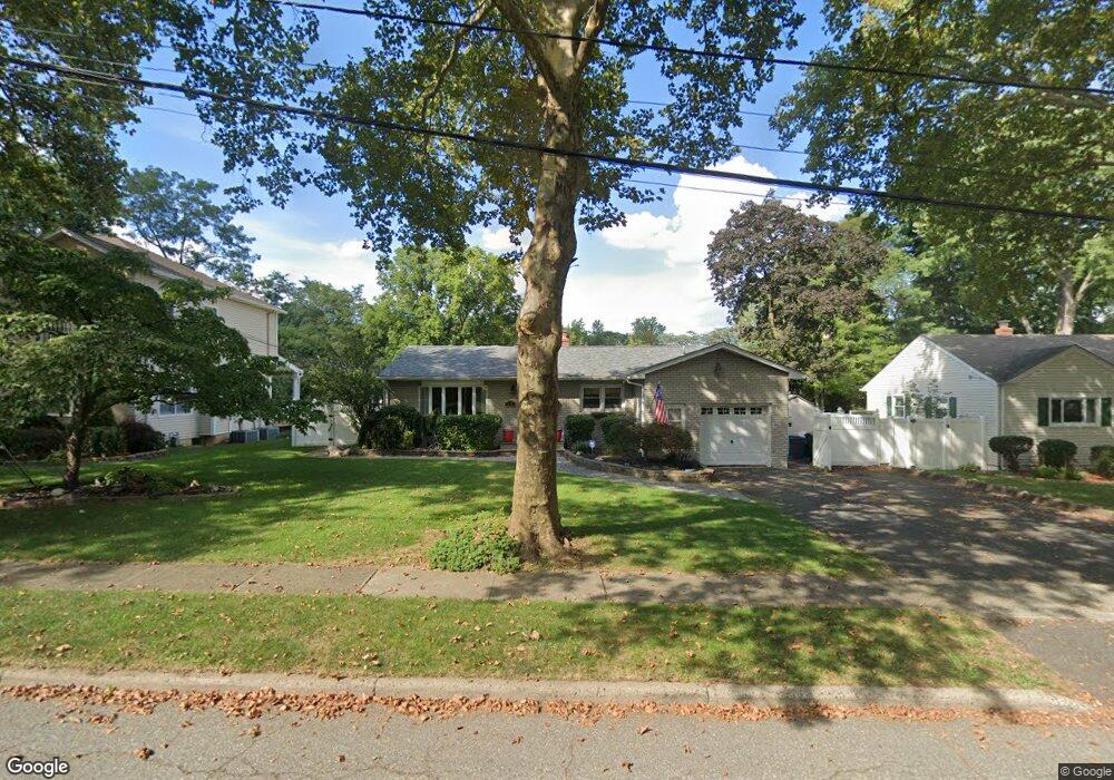 139 Ivanhoe Dr, Paramus, NJ 07652 - photo 1