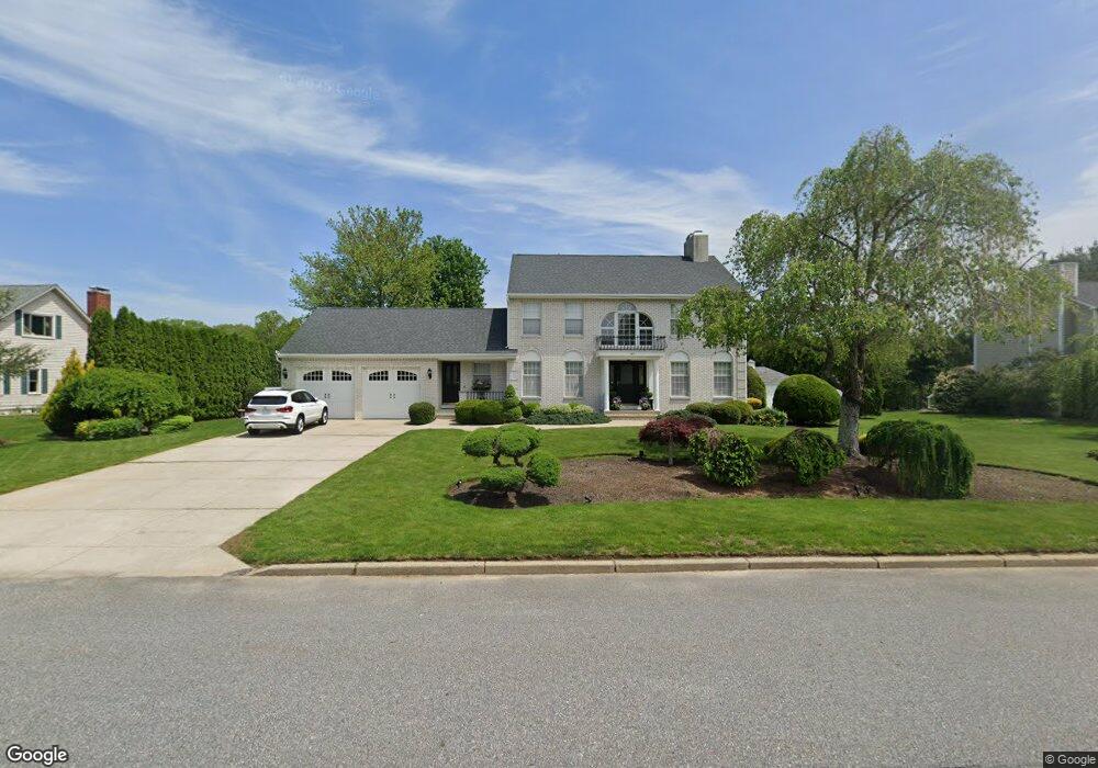 39 Alpine Estates Dr, Cranston, RI 02921 - photo 1