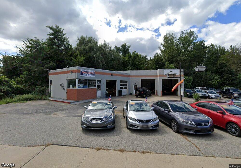 1022 Mendon Rd, Cumberland, RI 02864 - photo 1