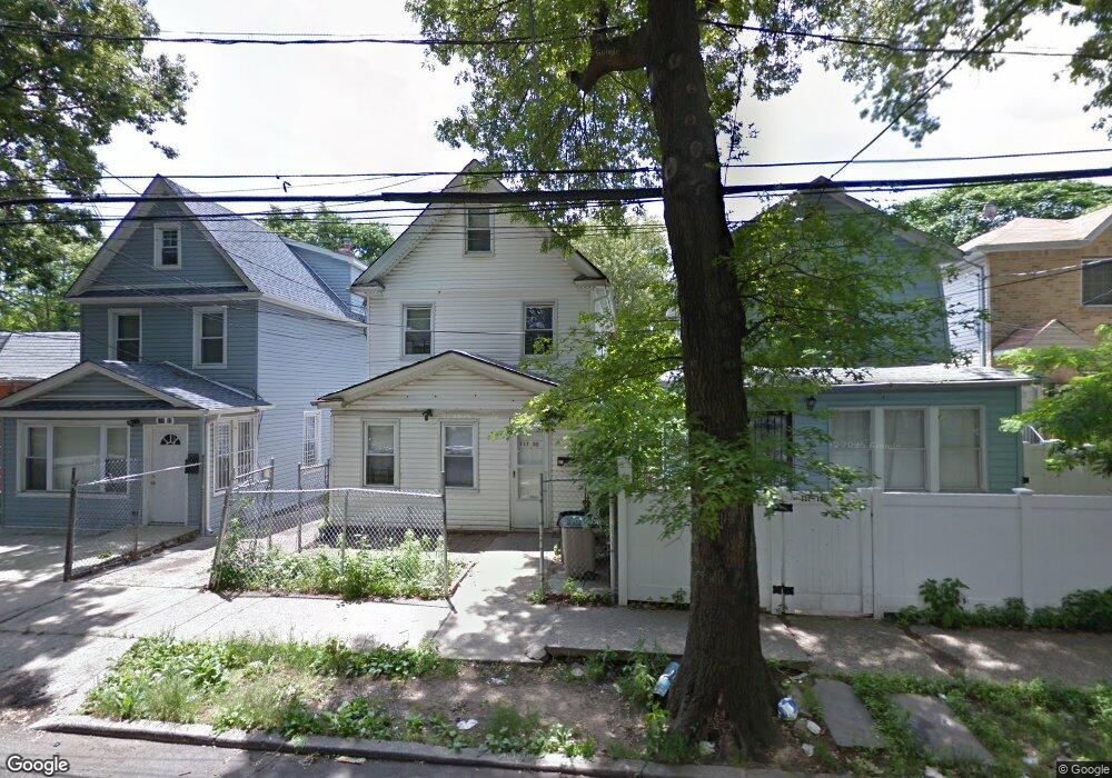 111-20 156th St, Jamaica, NY 11433 - photo 1