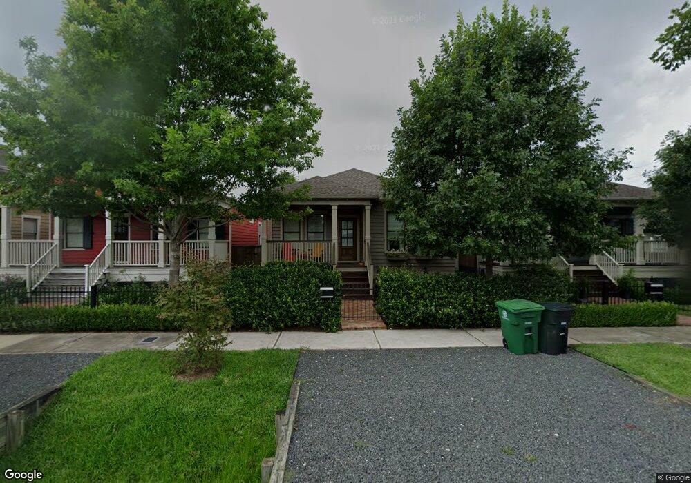 723 Ashland St, Houston, TX 77007 - photo 1