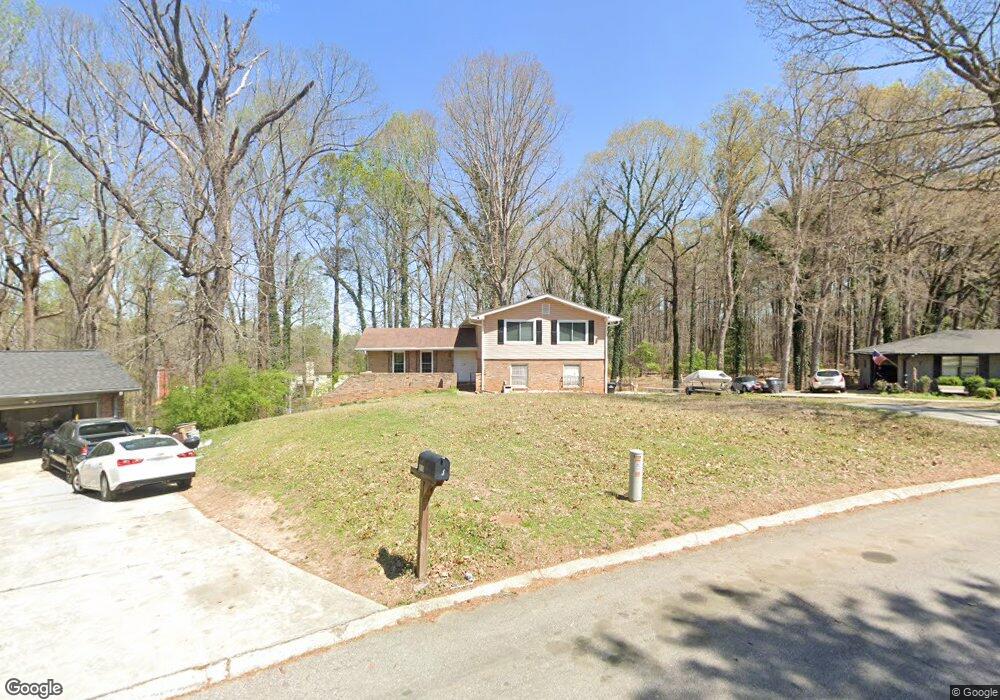 8720 Twin Oaks Dr unit 1, Jonesboro, GA 30236 - photo 1