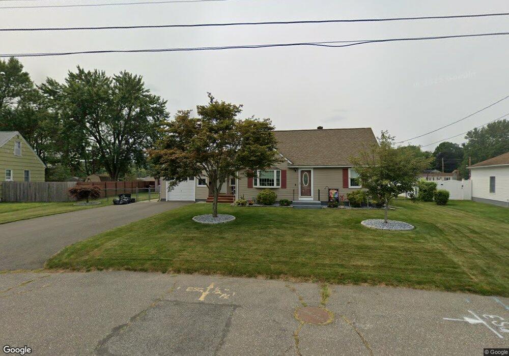 119 Bridle Path Cir, Ludlow, MA 01056 - photo 1