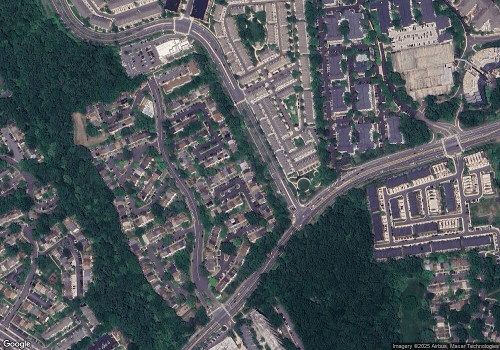 3029 White Birch Ct, Fairfax, VA 22031 - photo 1