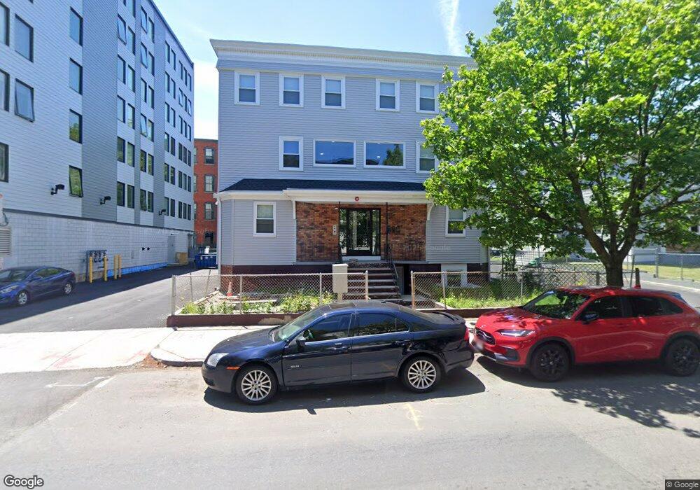 217 Washington St unit 1, Lynn, MA 01902 - photo 1