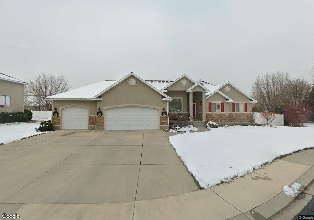 4555 Windsor Cir, Pleasant Grove, UT 84062 - photo 1