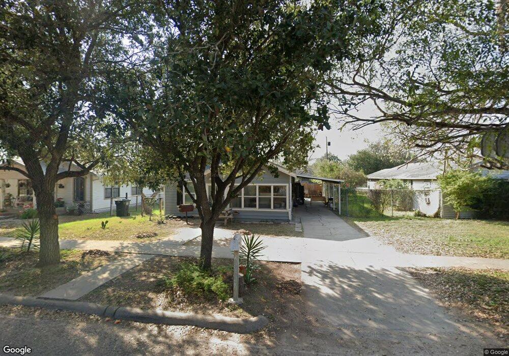 704 S Illinois Ave, Weslaco, TX 78596 - photo 1
