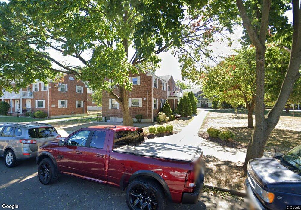 255-32 74 Ave unit 2, Glen Oaks, NY 11004 - photo 1