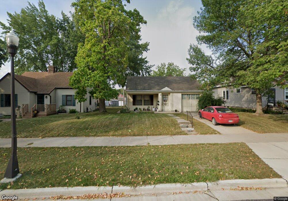 623 N Jefferson St, New Ulm, MN 56073 - photo 1