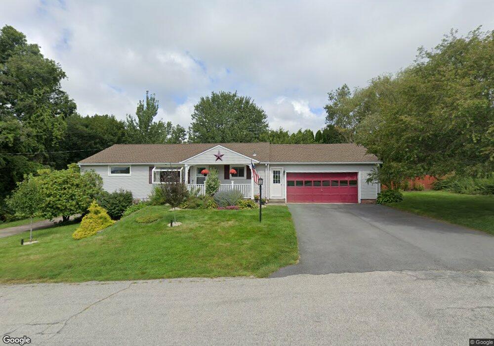 55 Green Acres Ln, North Grosvenordale, CT 06255 - photo 1