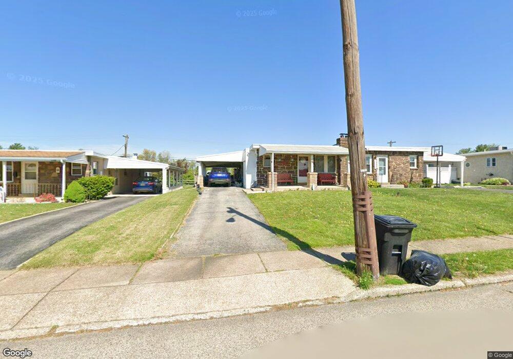 1300 Hillcrest Rd, Conshohocken, PA 19428 - photo 1