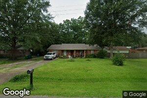 9705 Donchester Cir, Moss Point, MS 39562