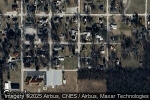 410 S Arnold St, Roann, IN 46974