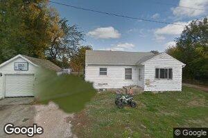 108 E Mill Rd, Abingdon, IL 61410