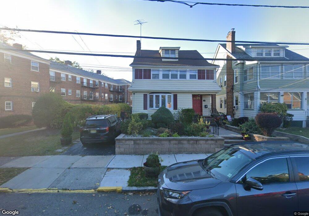 14 Bellair Place unit 16, Newark, NJ 07104 - photo 1