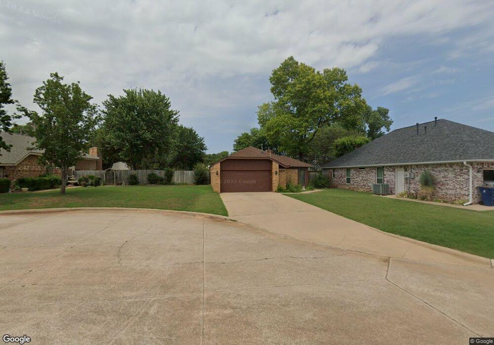 3205 Fox Hollow Rd, Duncan, OK 73533 - photo 1