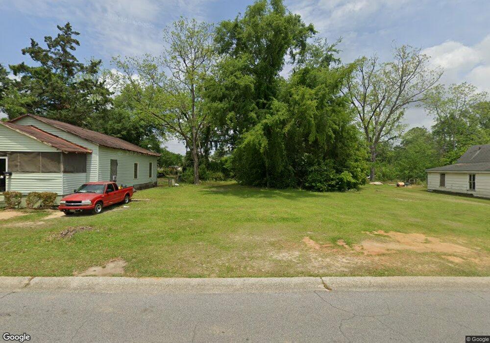 406 E Jessamine St, Fitzgerald, GA 31750 - photo 1