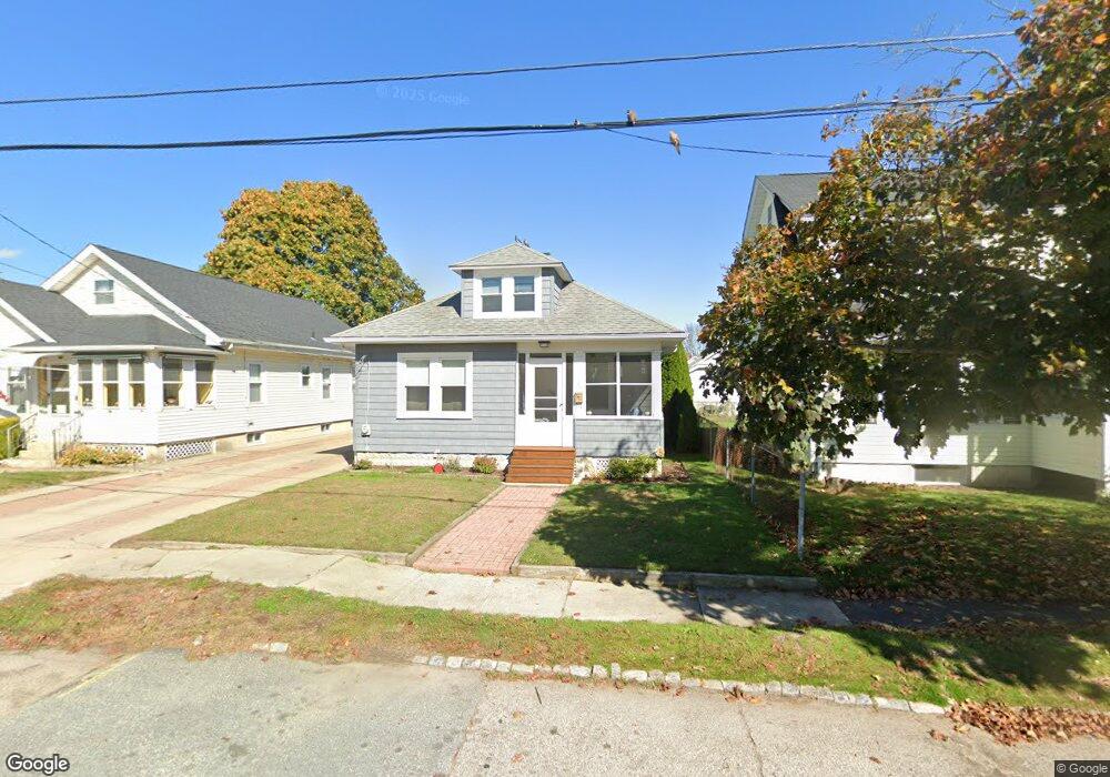 36 Dixwell Ave, Cranston, RI 02910 - photo 1