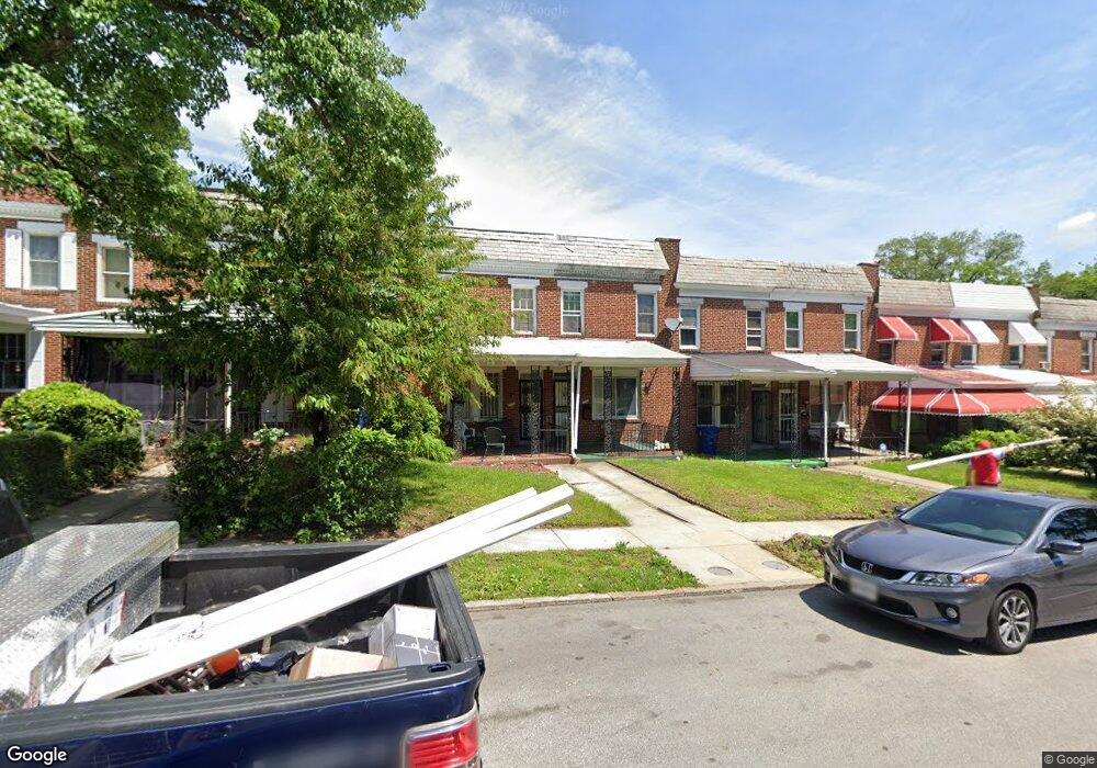 2722 Ellicott Dr, Baltimore, MD 21216 - photo 1