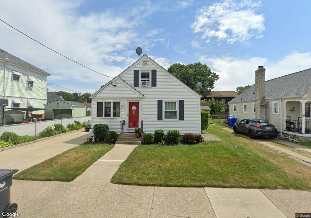 415 Vine St, Pawtucket, RI 02861 - photo 1